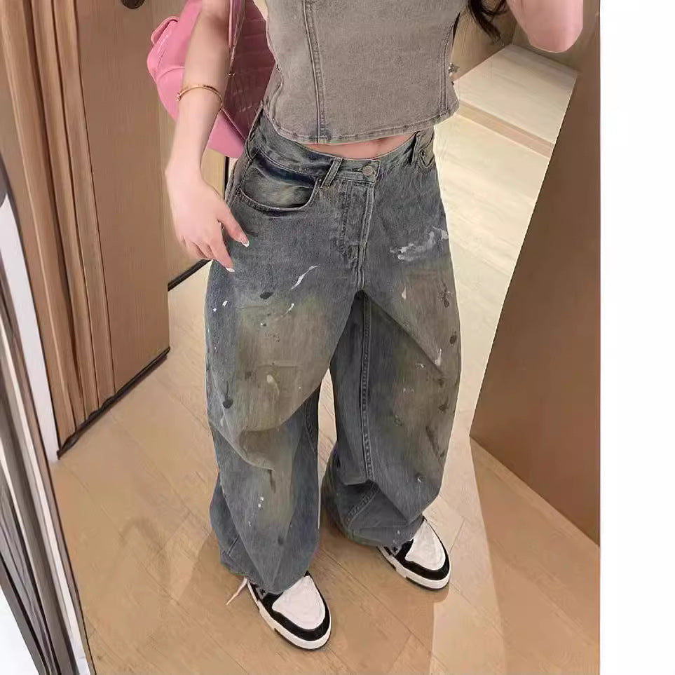 Damen weite Jeans mit lässigem Schnitt und auffälliger Waschung EB