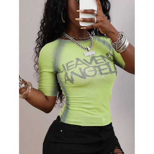 Damen figurbetontes T-Shirt mit urbanem Schriftzug und modischem Schnitt EB