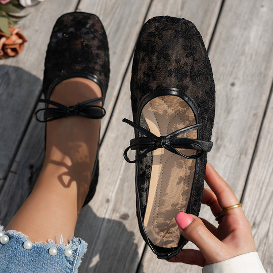 Damen Elegante Spitzenschuhe mit dekorativen Schleifen und funkelnden Akzenten EB