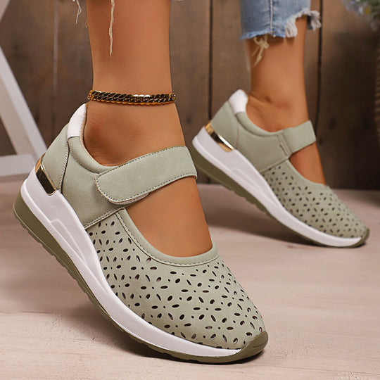 Damen Komfortable Slip-On Schuhe mit atmungsaktivem Lochmuster EB