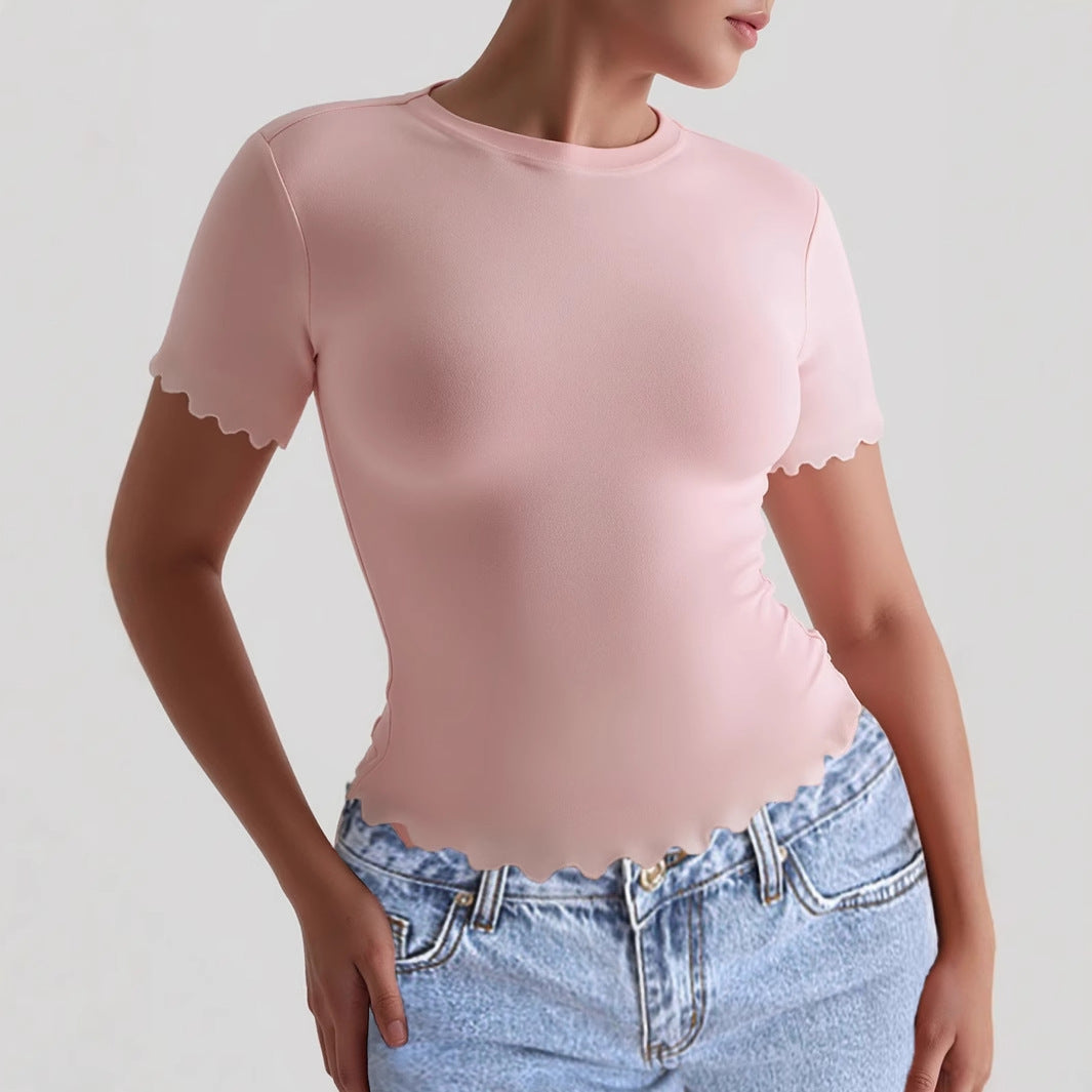 Damen Kurzarm-T-Shirt mit geschwungenen Säumen und figurbetonter Passform EB
