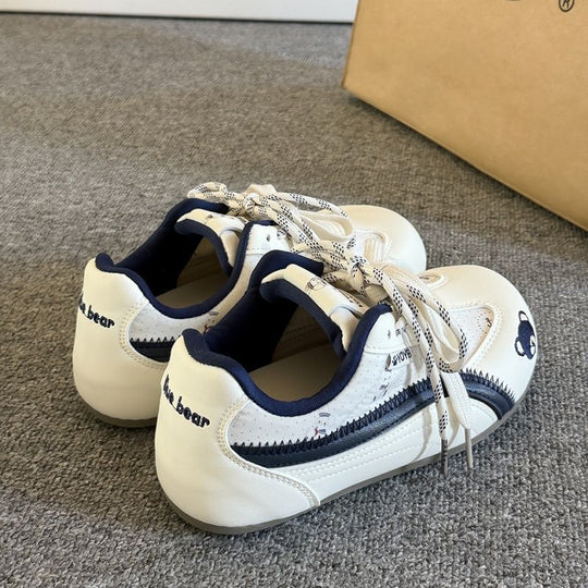 Damen Sportliche Sneakers mit Bärenapplikation und atmungsaktiver Sohle EB