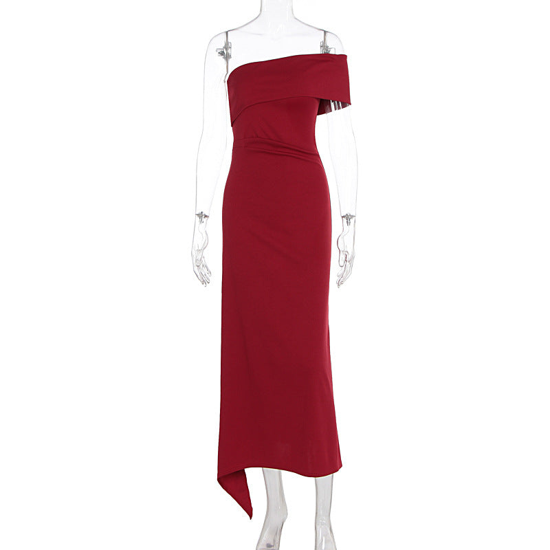 Damen Elegantes Maxikleid mit asymmetrischem Ausschnitt und raffiniertem Träger EB