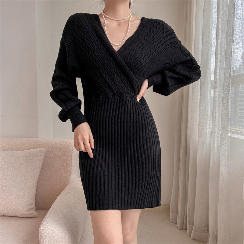Damen Elegantes Strickkleid mit V-Ausschnitt und besonderem Rippenmuster EB