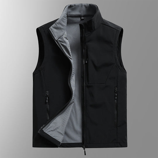 Herren Softshell‑Weste mit Fleecefutter, winddichter Außenlage und Reißverschlusstaschen EB