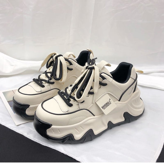 Damen trendige Chunky-Sneaker mit strapazierfähigem Obermaterial und markantem Profil EB