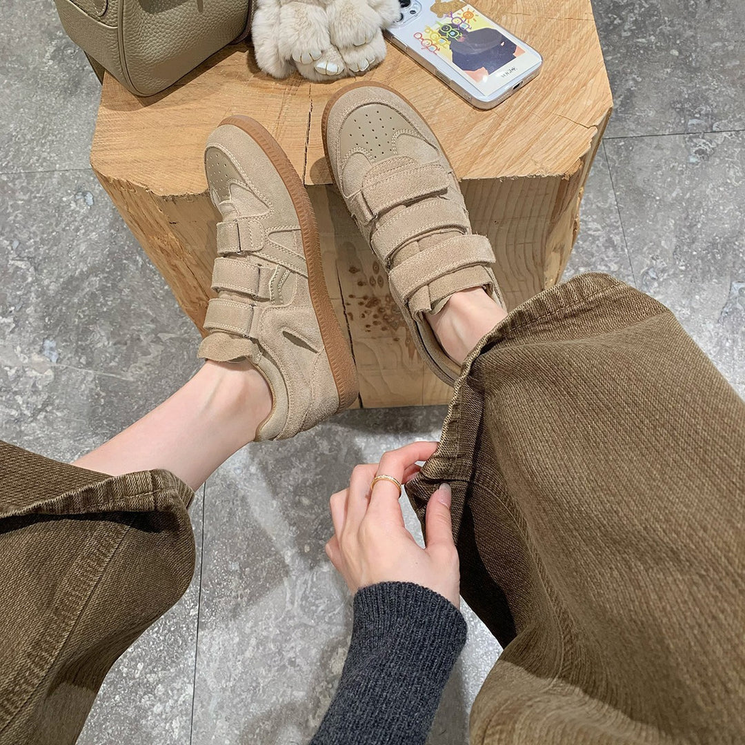 Damen Sportliche Velours-Sneaker mit praktischem Klettverschluss und dämpfender Sohle EB