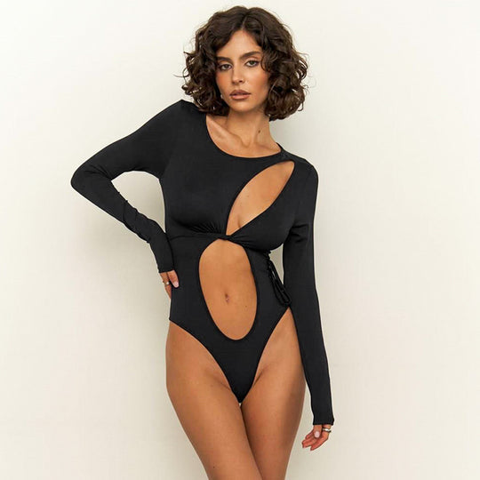 Damen Einteiliger Badeanzug mit innovativem Cut-Out und langem Arm EB