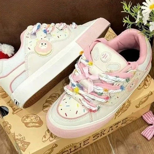 Damen Sneakers mit verspielten bunten Applikationen und komfortabler Dämpfung EB