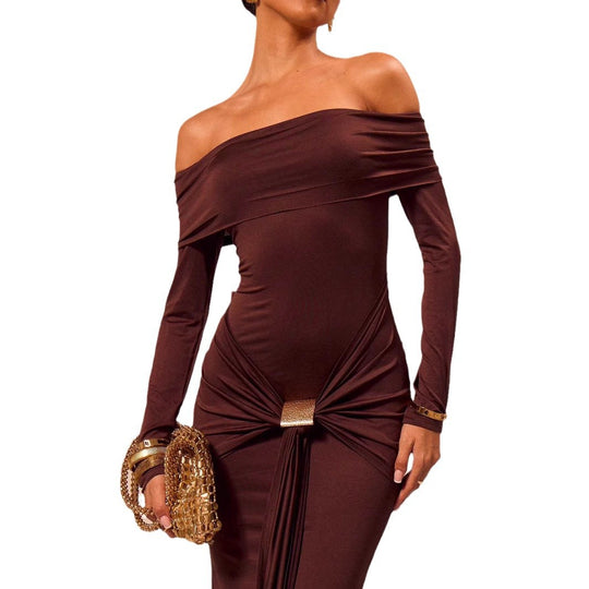 Damen Abendkleid mit schulterfreier Silhouette und elegantem Raffung EB
