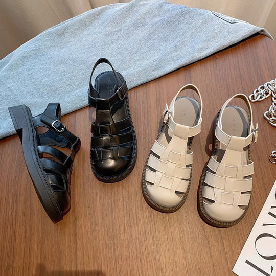 Damen Sandalen mit modernem Leisten und geschlossenen Riemen EB