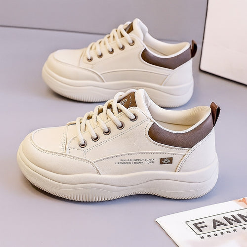 Damen Sportliche Sneakers mit Premium-Leder-Oberfläche und gepolsterter Innensohle EB