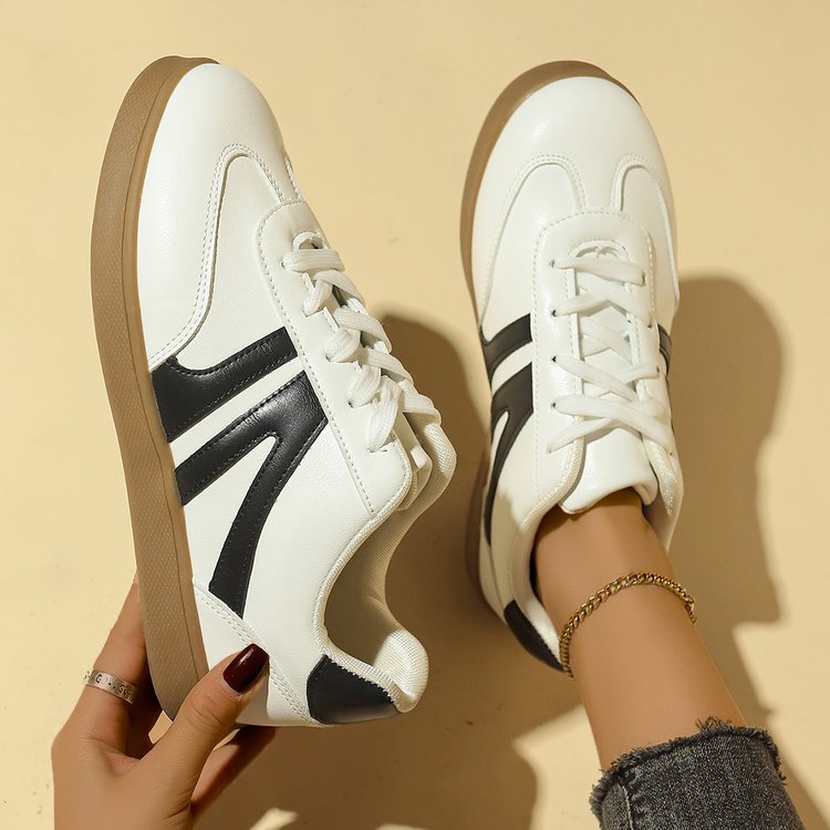 Damen Sneakers im modernen Sportschnitt mit innovativer Sohle EB