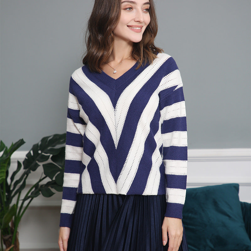 Damen V-Ausschnitt Strickpullover mit raffiniertem Streifenmuster EB