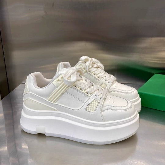 Damen Plattform-Sneaker mit modischem Design und bequemer Dämpfung EB