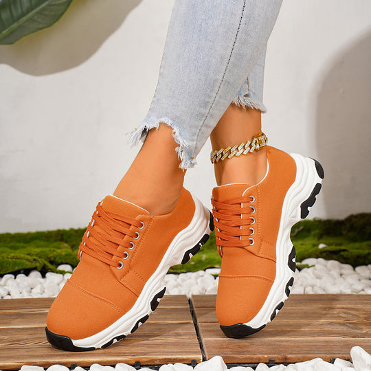 Damen sportliche Sneakers mit dynamischem Profil und atmungsaktivem Obermaterial EB
