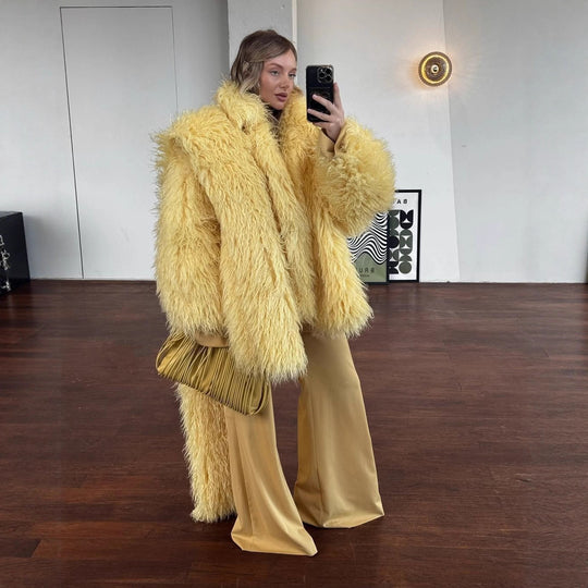Damen Luxuriöse und flauschige Kunstpelzjacke EB