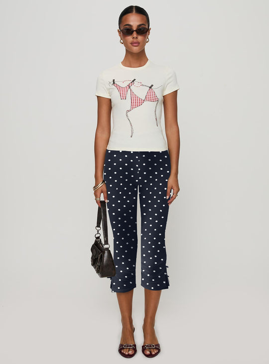 Damen T-Shirt mit kreativem Druck und figurbetontem Schnitt EB