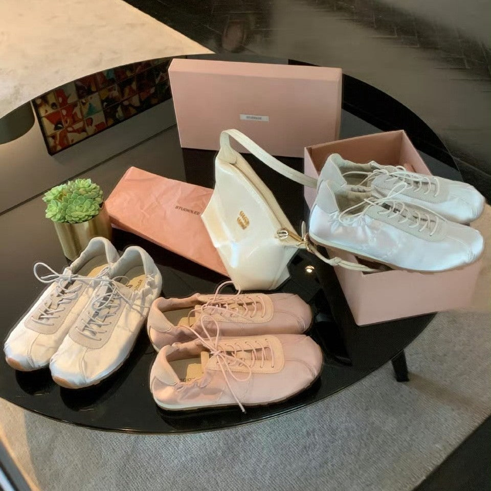 Damen modische Sneaker mit seitlicher Elastik und atmungsaktiver Oberflächenstruktur EB