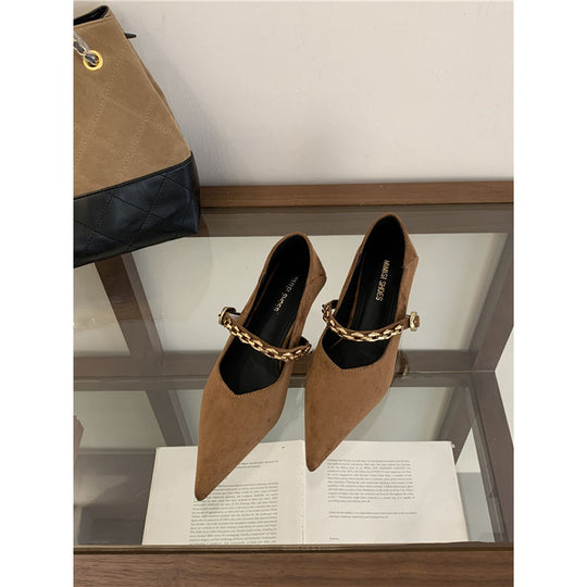 Damen spitze Pumps mit dekorativer Kettenapplikation EB