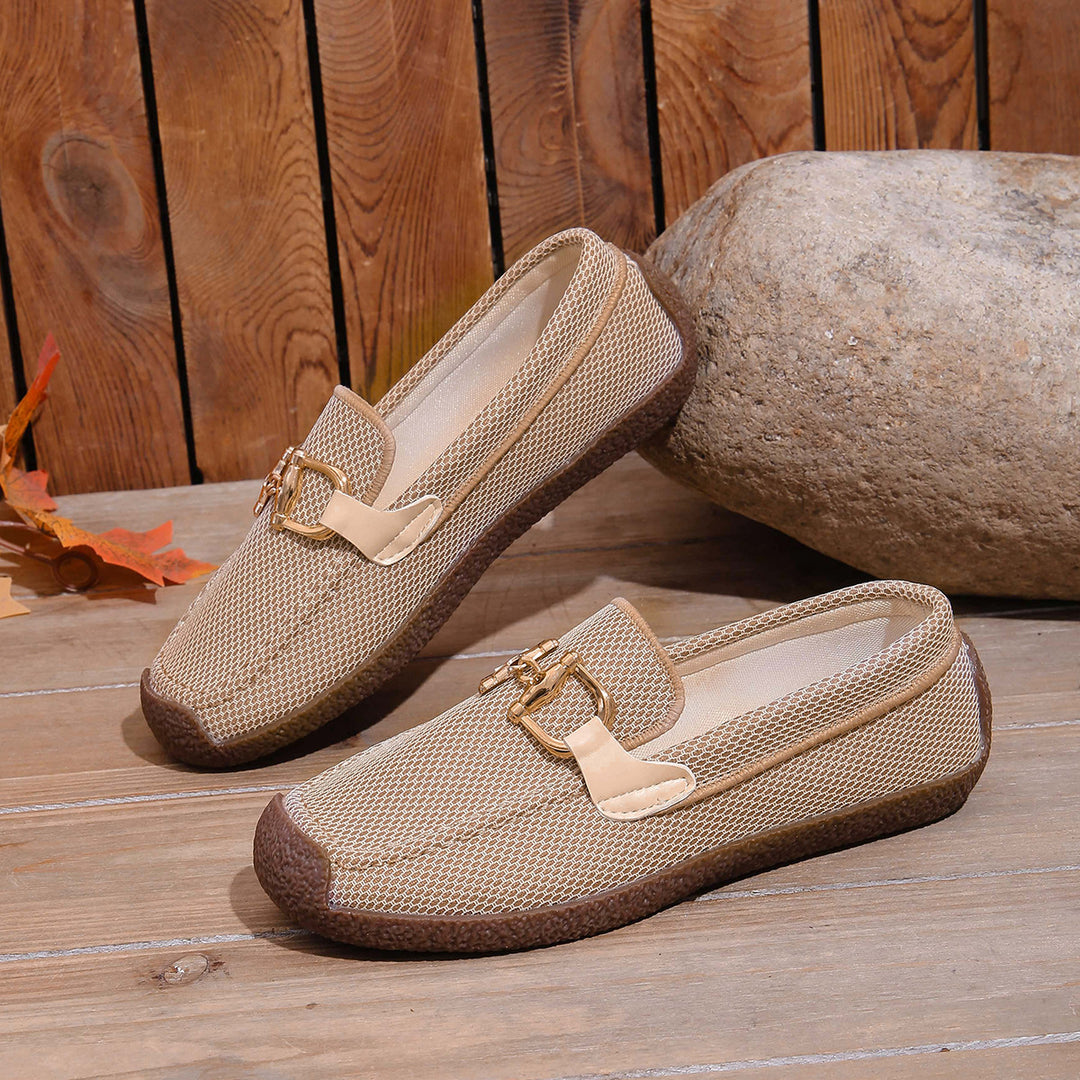 Damen Bequeme Clog-Schuhe mit luftiger Mesh-Oberfläche und modischem Schnallen-Detail EB