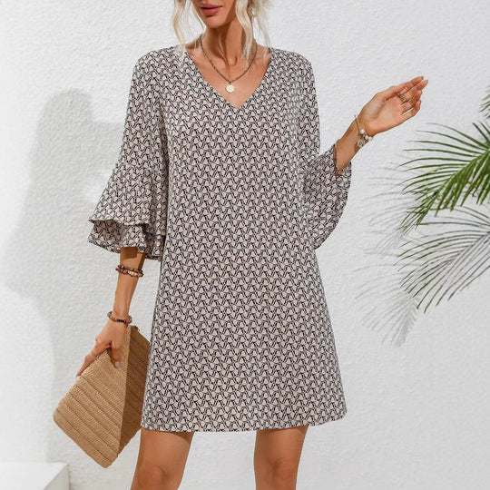 Damen Wickelkleid mit voluminösen Ärmeln und elegantem V-Ausschnitt Heidi-Mode