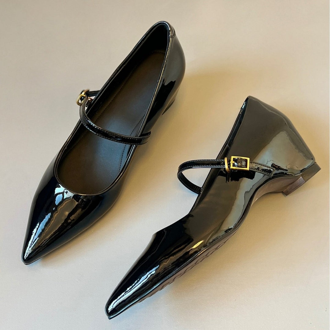 Damen Ballerinas mit elegantem Riemchen und spitzem Zehenbereich EB