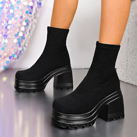 Damen Plateau Stiefeletten mit robuster Gummisohle und elastischem Schaft EB