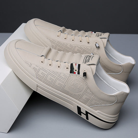 Damen Sportliche Sneaker mit perforierter Oberflächenstruktur und flexiblem Sohlenprofil EB