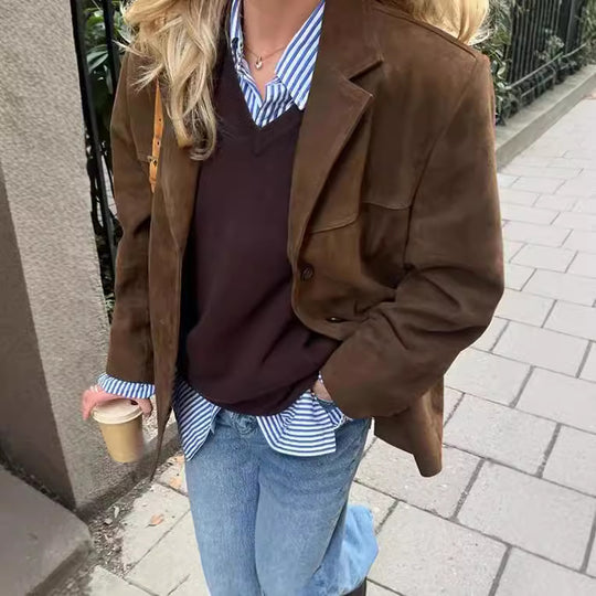 Damen Wildlederblazer im Vintage-Stil mit Taschen EB