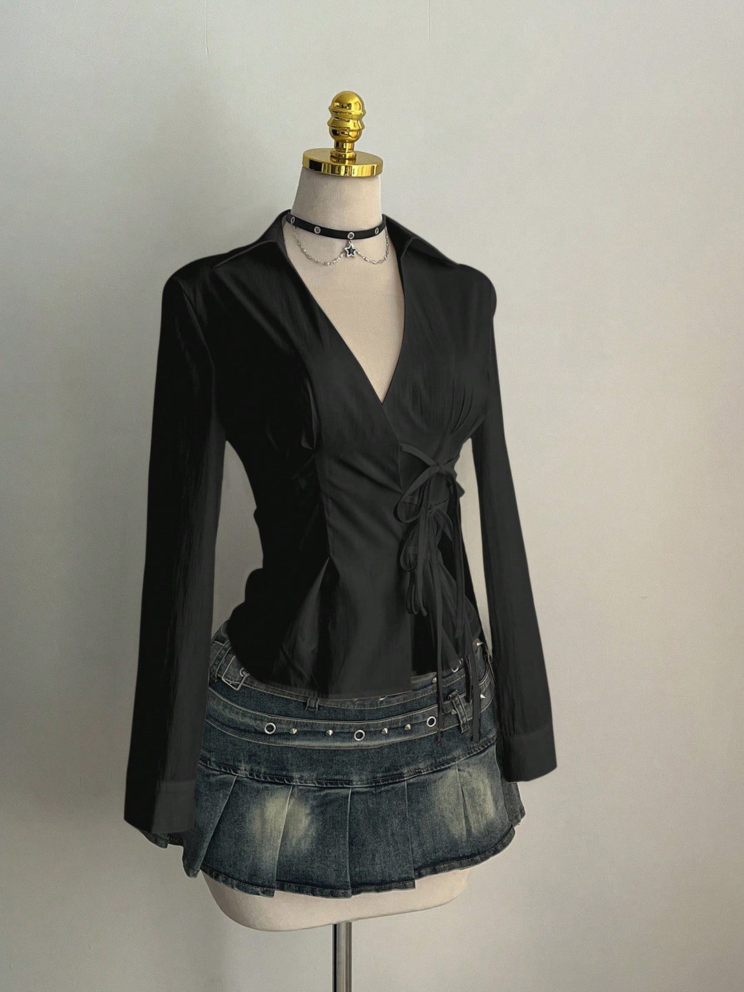 Damen Elegantes Wickeloberteil mit feinen Rüschendetails EB