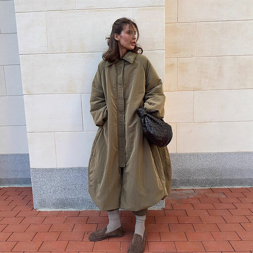 Damen Oversized Steppjacke mit elegantem Schnitt und praktischen Taschen EB