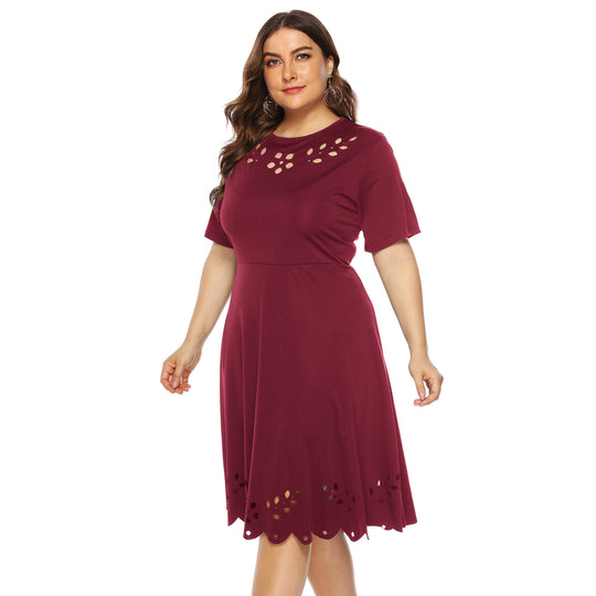 Damen elegantes Kleid mit durchbrochenem Kragen und wellenförmigem Saum EB