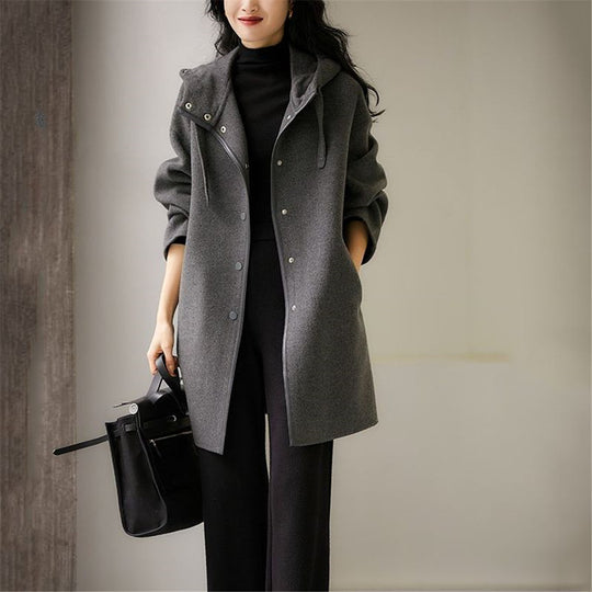 Damen nan midilanger Wollmixmantel mit Kapuze und Druckknopfleiste im Oversize-Schnitt EB