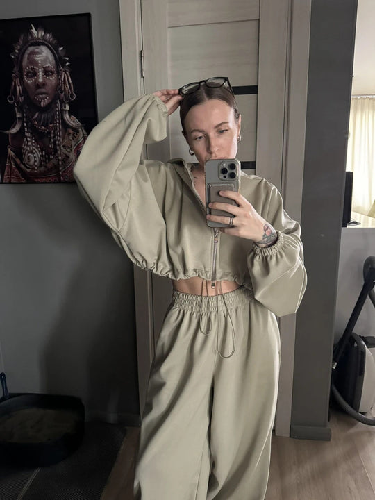 Damen nan kurzes Reißverschluss-Cropped-Hoodie und weitgeschnittene Highwaist-Loungehose Set EB