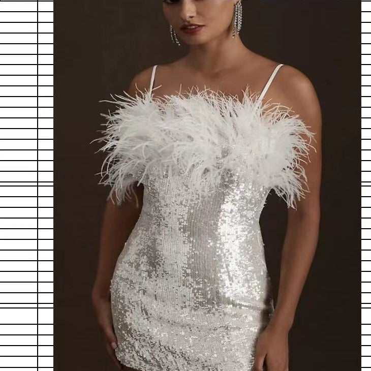 Damen Partykleid mit Pailletten und Federdetails EB