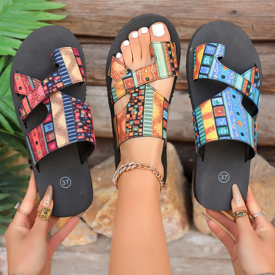 Damen Komfortable Riemchen-Sandalen mit kunstvollem Muster EB