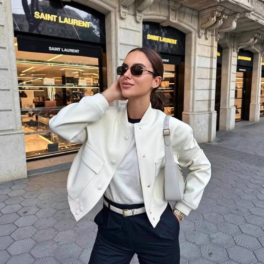 Damen sportliche Bomberjacke mit wattiertem Innenfutter und praktischen Taschen EB