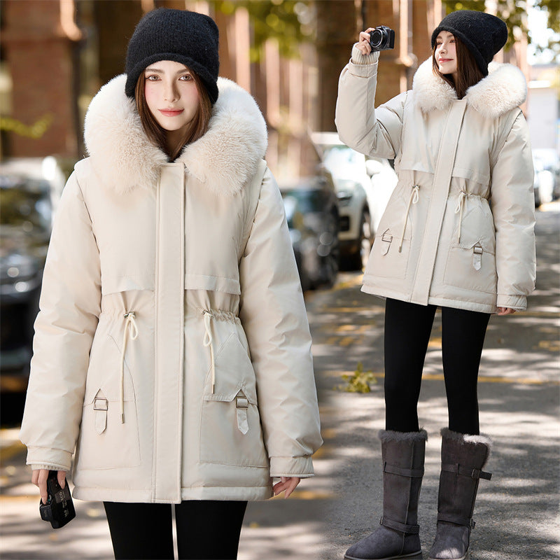 Damen nan kuscheliger Kurzparka mit extrabreitem Pelzkragen, verstellbarem Taillenzug und Cargo-Taschen EB