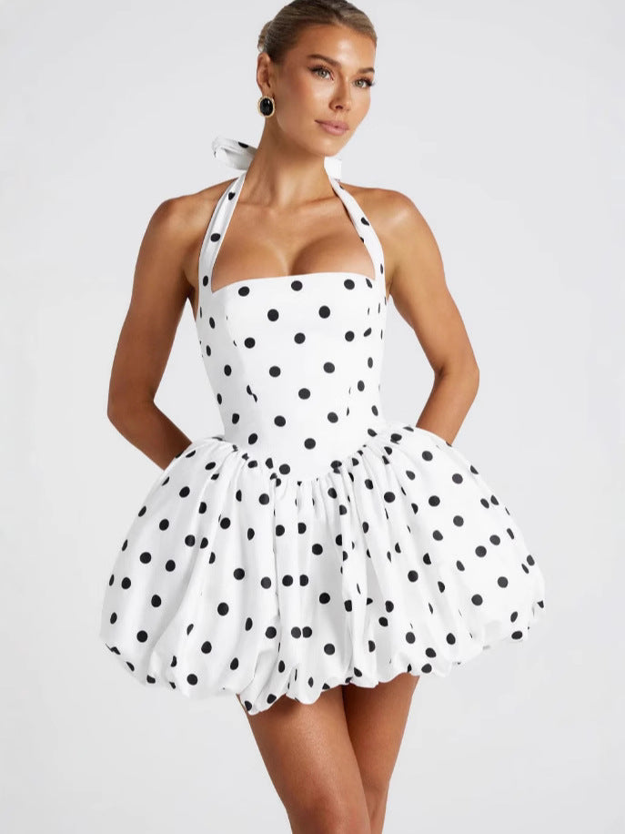 Damen Schickes Ballkleid mit Polka-Dots und tailliertem Schnitt EB