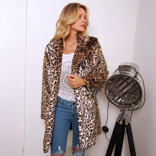 Damen Trendiger Leopardenfell-Cape EB