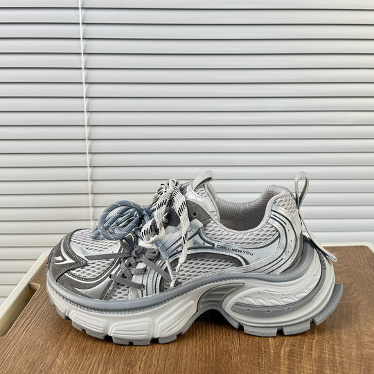 Damen Sportliche Laufschuhe mit atmungsaktiver Mesh-Oberfläche und dämpfender Sohle EB