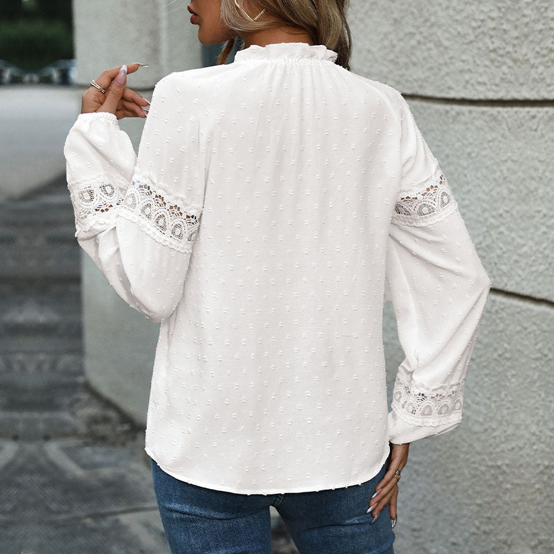 Damen Romantische V-Ausschnitt-Bluse mit Crinkle-Struktur, Spitzenbordüren und Kordelbindern EB