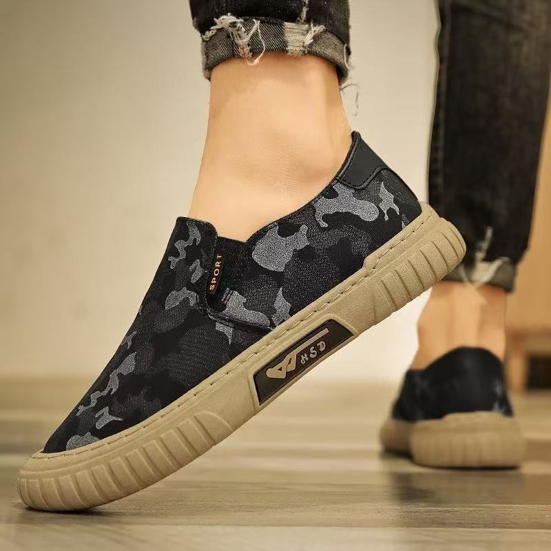 Damen Freizeit Slip-On Schuhe mit bequemem Fußbett und rutschfester Sohle EB