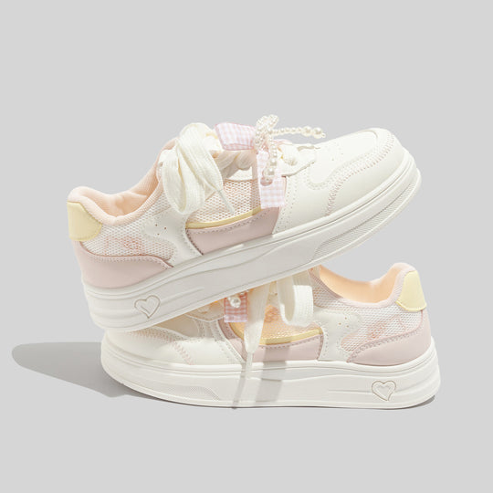 Damen Modische Sneakers mit verspieltem Design und gepolstertem Komfort EB