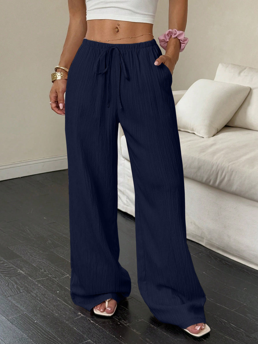 DamenWeit geschnittene Freizeit-Hose mit komfortablem Gummibund und praktischen Taschen EB
