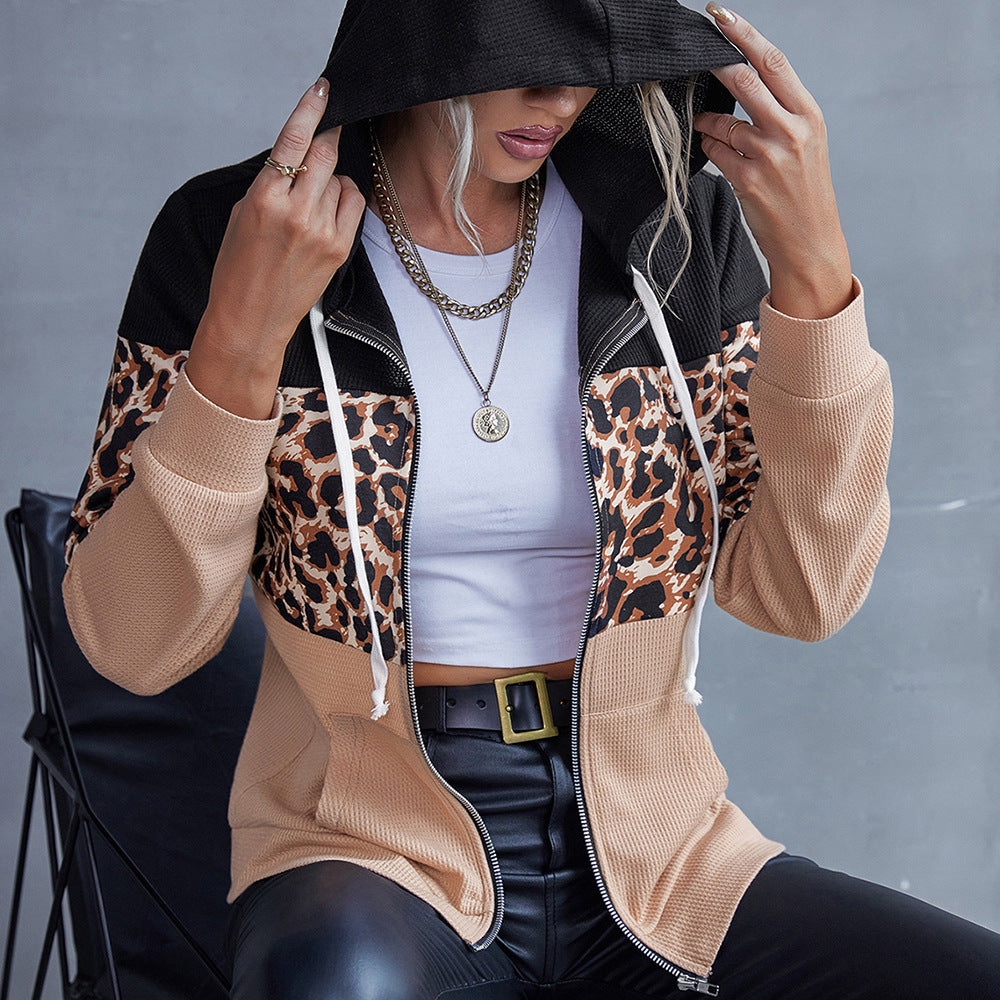 Damen modische Kapuzenjacke mit Tierdruck und kontrastierenden Ärmeln EB