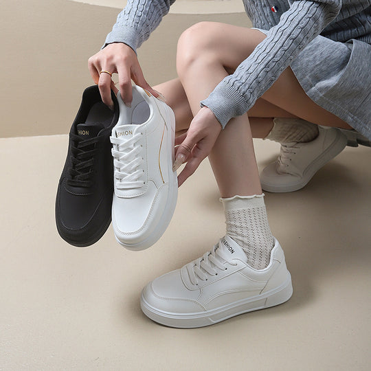 Damen Modische Sneaker mit eleganten Akzenten und atmungsaktiver Sohle EB