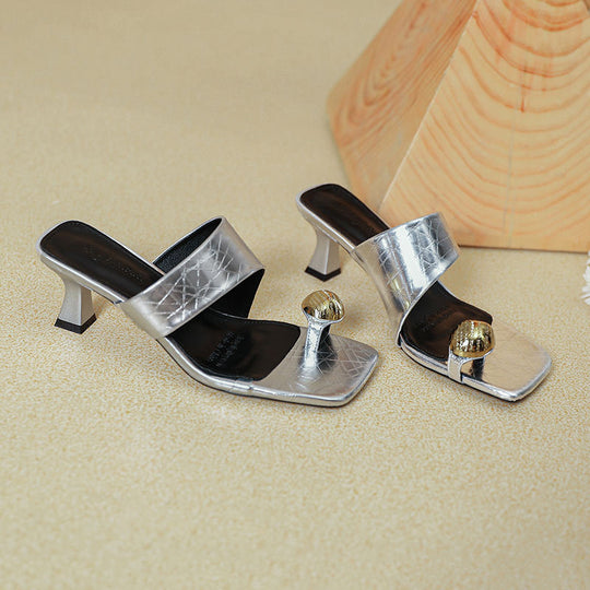 Damen Elegante Slides mit modischem Schlangenleder-Design und dekorativem Schmuck EB