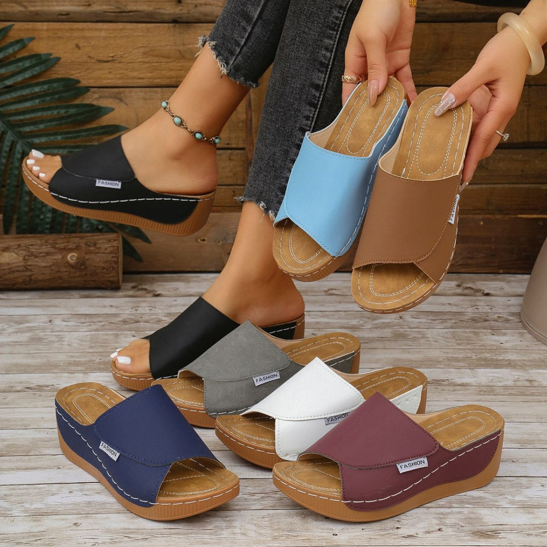 Damen Wedge-Pantoletten mit modischem Riemendesign und komfortablem Fußbett EB 1779863329